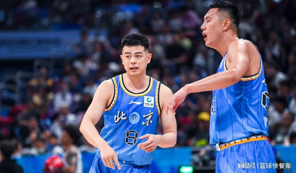 b one sports-一场50分惨败让广东懵了?北京狂胜锁定第4:11冠王又要首轮游了
